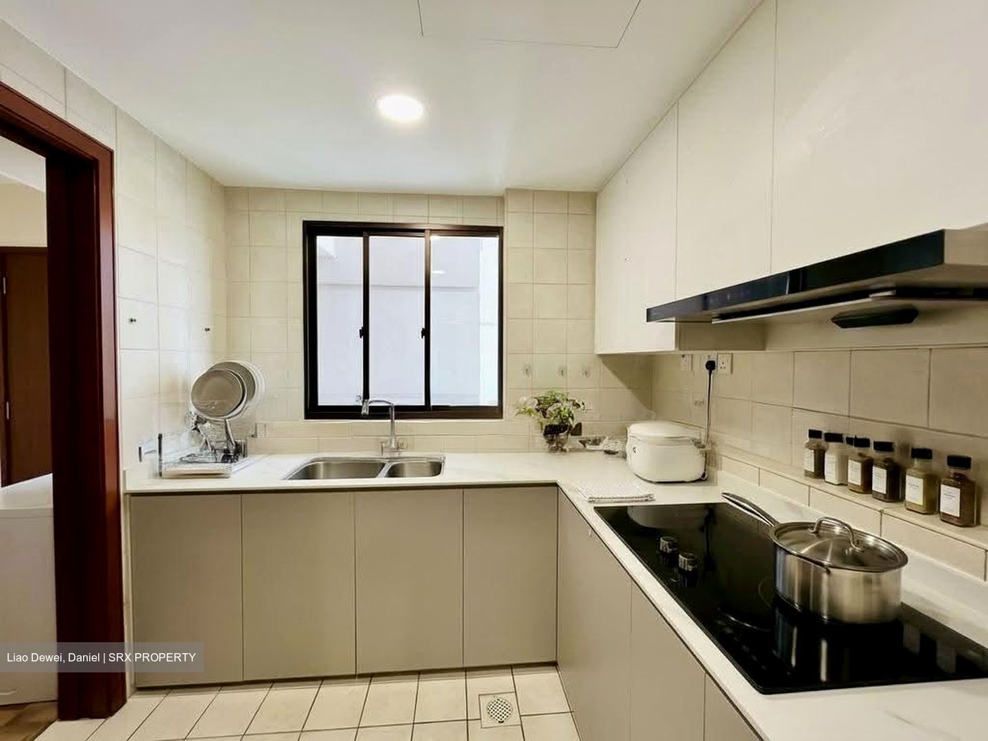 The Mayfair (D22), Condominium #632234401